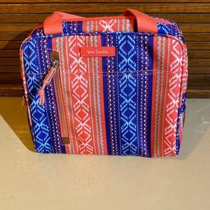 Vera Bradley lunchbox brand new never used
